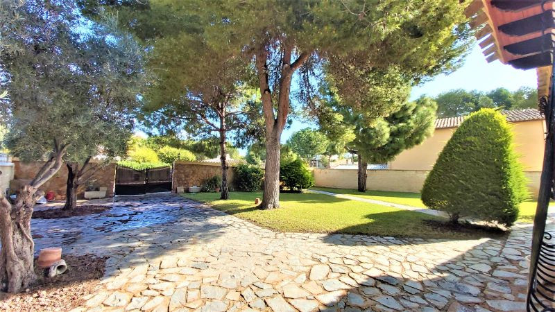 4 Bed Townhouse for sale in Torrevieja Costa Blanca, Alicante, Spain