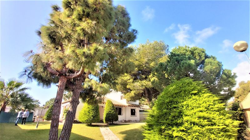 4 Bed Townhouse for sale in Torrevieja Costa Blanca, Alicante, Spain