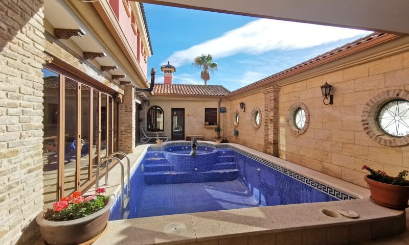 4 Bed Townhouse for sale in Orihuela Costa Blanca, Alicante, Spain