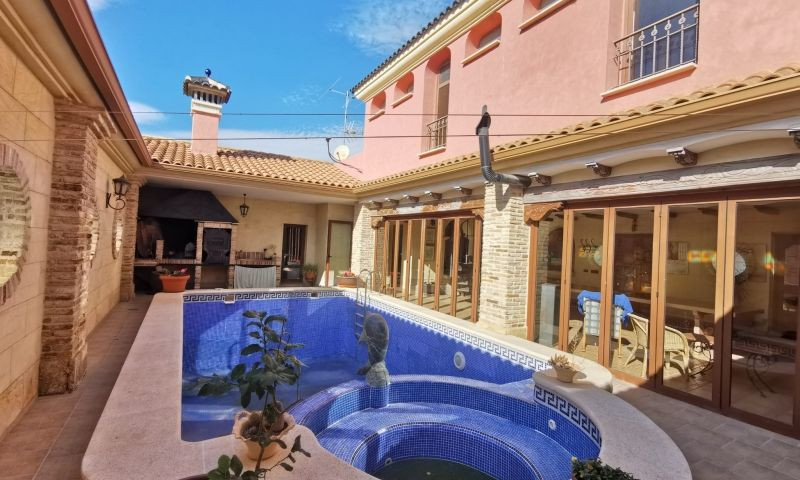 4 Bed Townhouse for sale in Orihuela Costa Blanca, Alicante, Spain