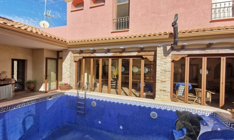 4 Bed Townhouse for sale in Orihuela Costa Blanca, Alicante, Spain