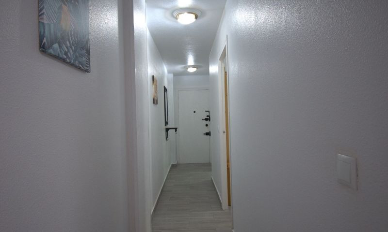 Se vende Apartamento Planta Media de 3 dormitorios en Costa Blanca, Alicante, España