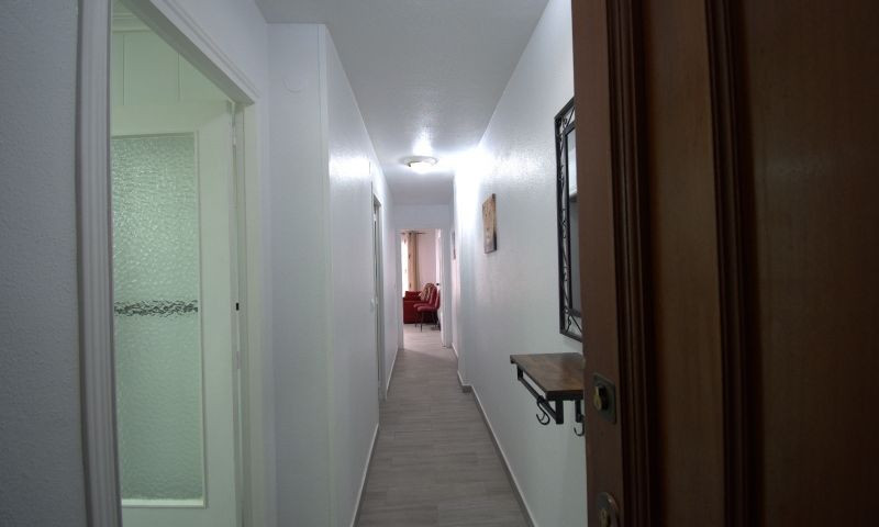 Se vende Apartamento Planta Media de 3 dormitorios en Costa Blanca, Alicante, España