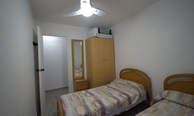 Se vende Apartamento Planta Media de 3 dormitorios en Costa Blanca, Alicante, España