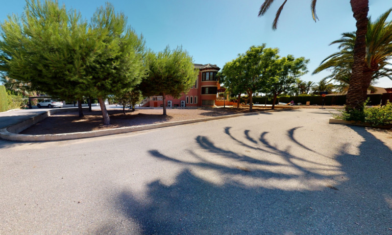 6 Bed Townhouse for sale in Elche Costa Blanca, Alicante, Spain