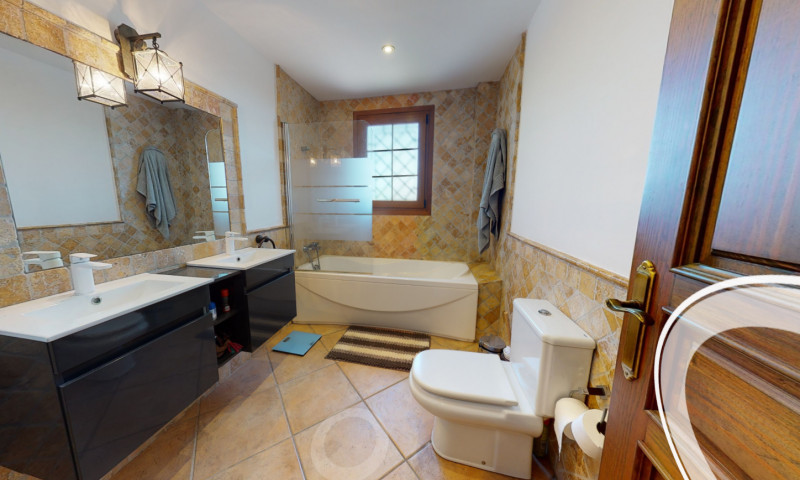6 Bed Townhouse for sale in Elche Costa Blanca, Alicante, Spain