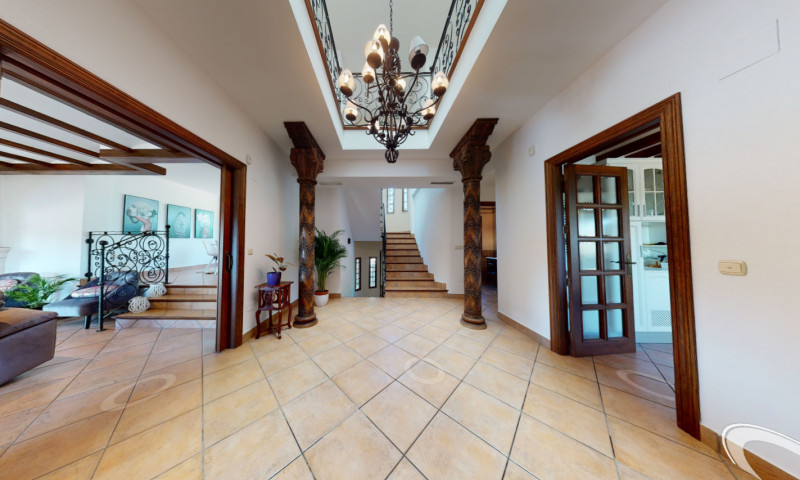 6 Bed Townhouse for sale in Elche Costa Blanca, Alicante, Spain