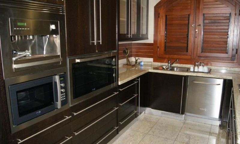 Se vende Villa - Chalet de 6 dormitorios en Costa Blanca, Alicante, España