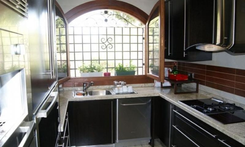 Se vende Villa - Chalet de 6 dormitorios en Costa Blanca, Alicante, España