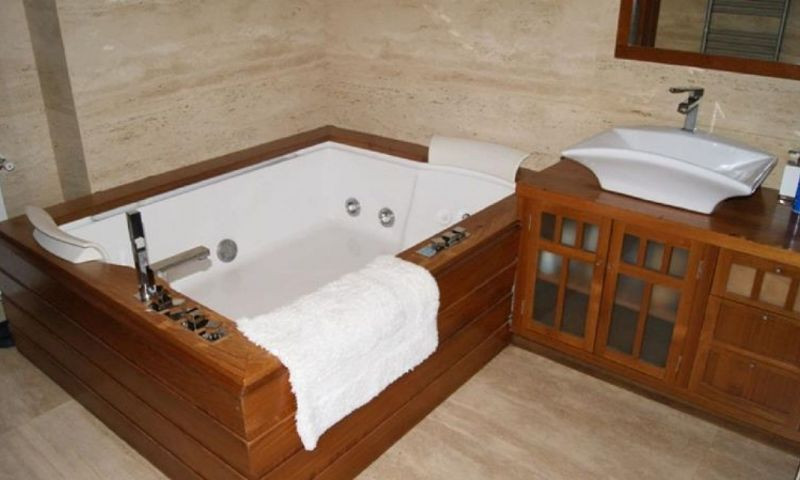 Se vende Villa - Chalet de 6 dormitorios en Costa Blanca, Alicante, España