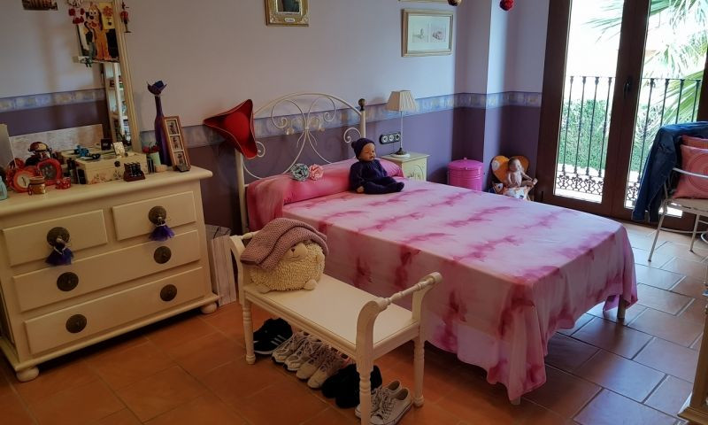 Se vende Villa - Chalet de 4 dormitorios en Costa Blanca, Alicante, España