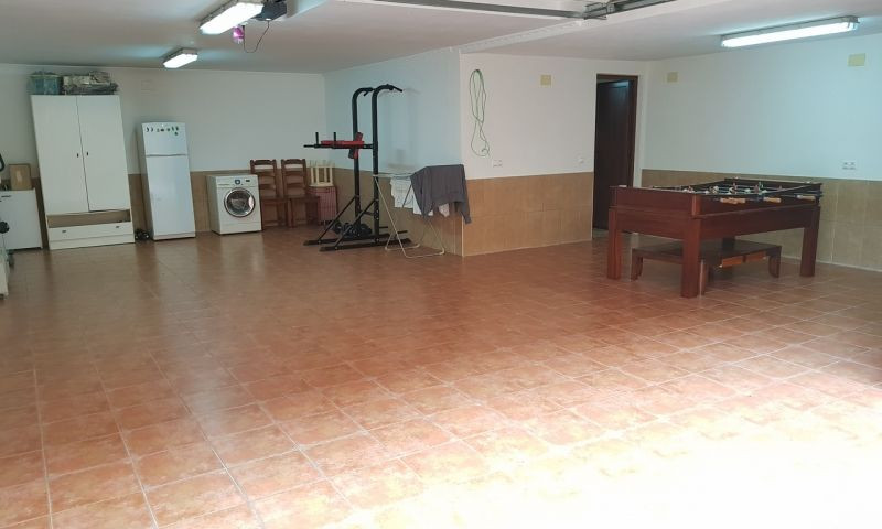 Se vende Villa - Chalet de 4 dormitorios en Costa Blanca, Alicante, España