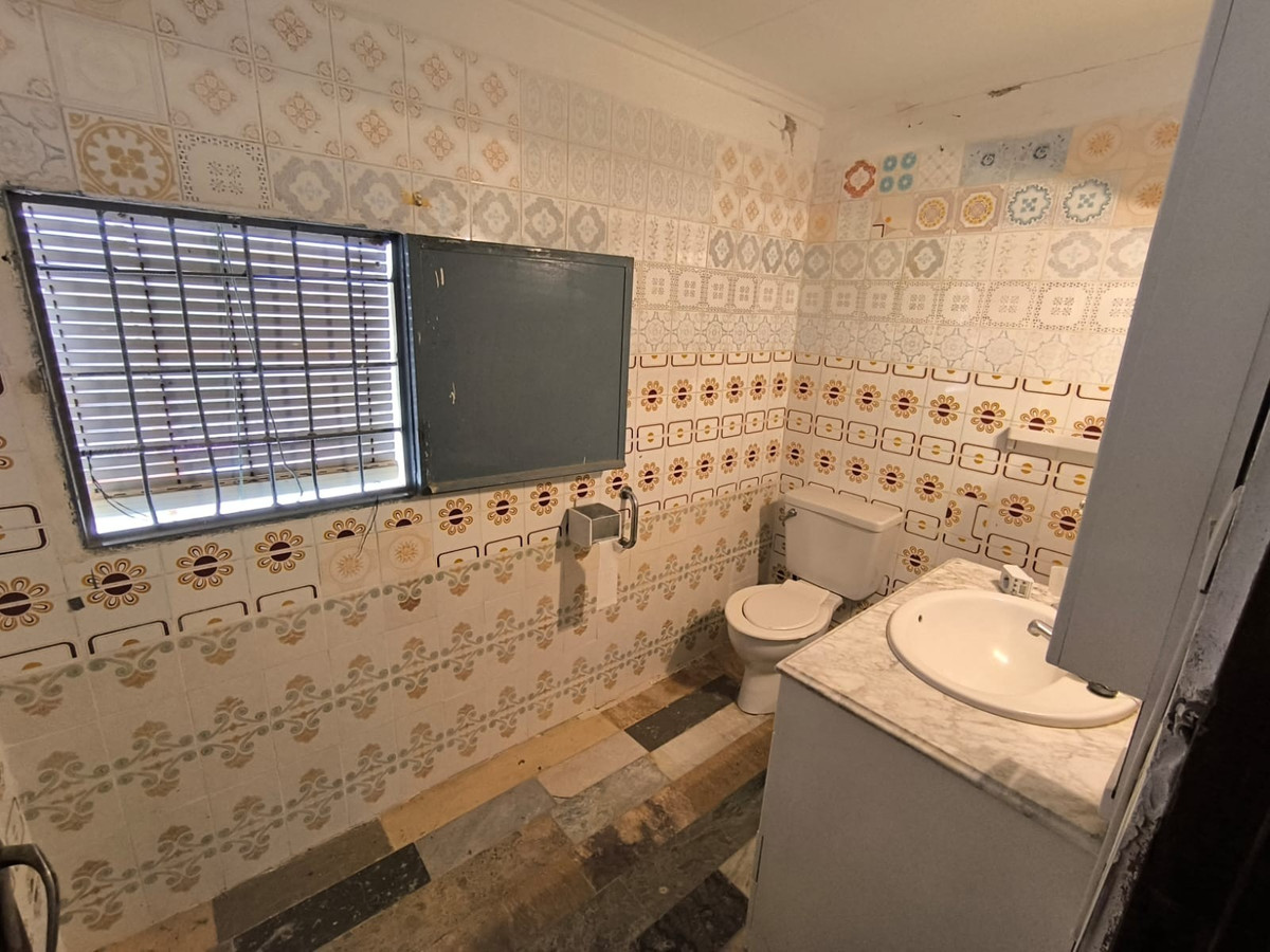 2 Bed Townhouse for sale in La Romana Costa Blanca, Alicante, Spain