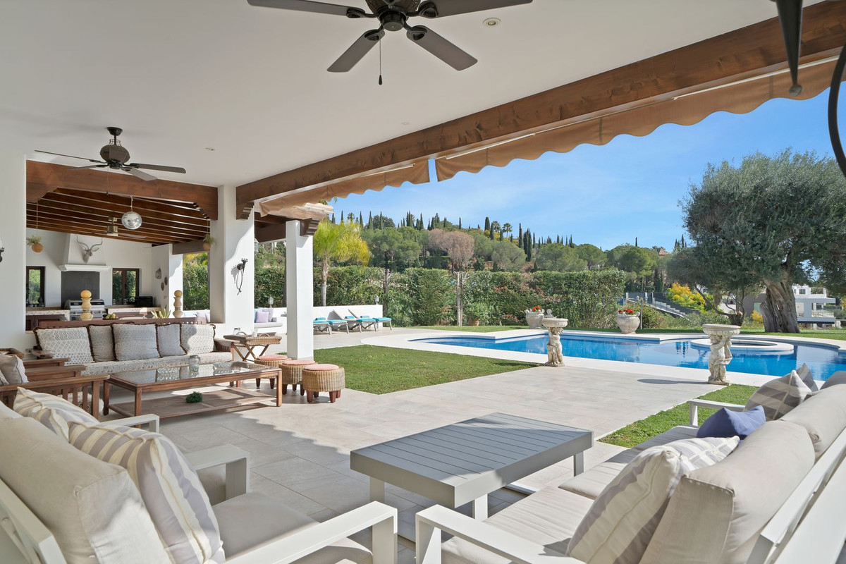 Se vende Villa - Chalet de 7 dormitorios en Costa Del Sol, Málaga, España