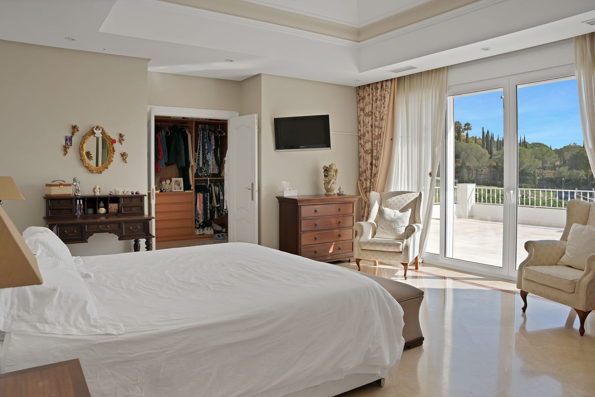 Se vende Villa - Chalet de 7 dormitorios en Costa Del Sol, Málaga, España
