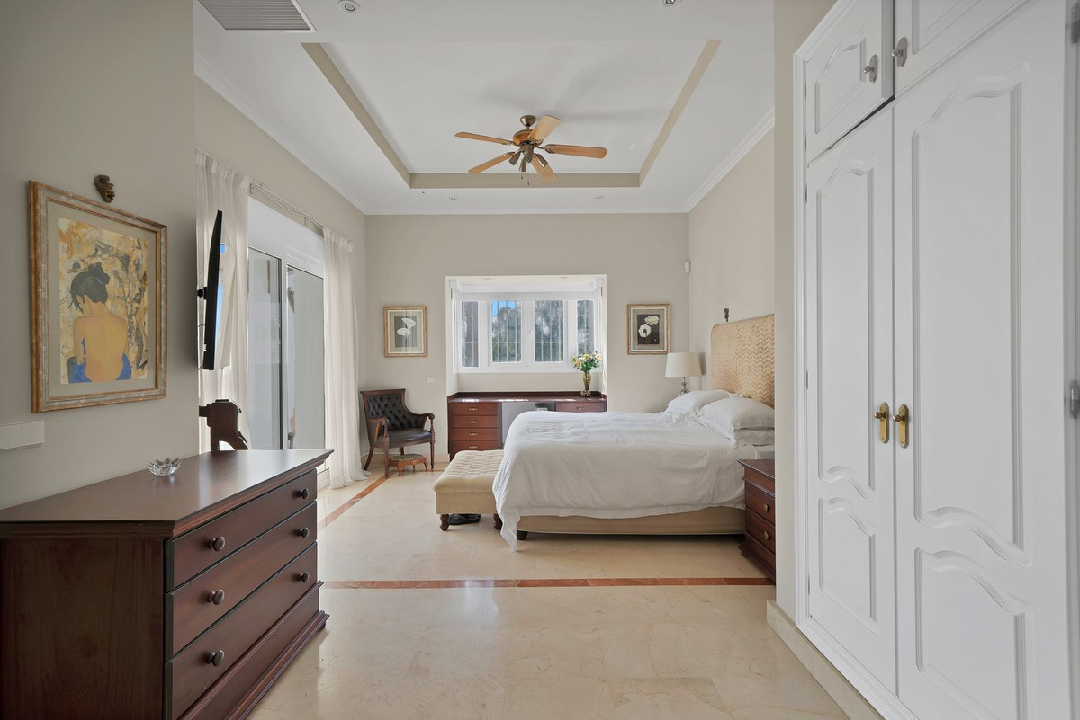Se vende Villa - Chalet de 7 dormitorios en Costa Del Sol, Málaga, España