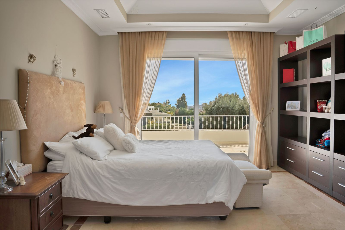 Se vende Villa - Chalet de 7 dormitorios en Costa Del Sol, Málaga, España