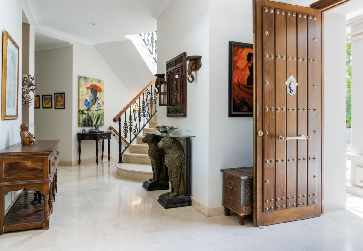 Se vende Villa - Chalet de 7 dormitorios en Costa Del Sol, Málaga, España