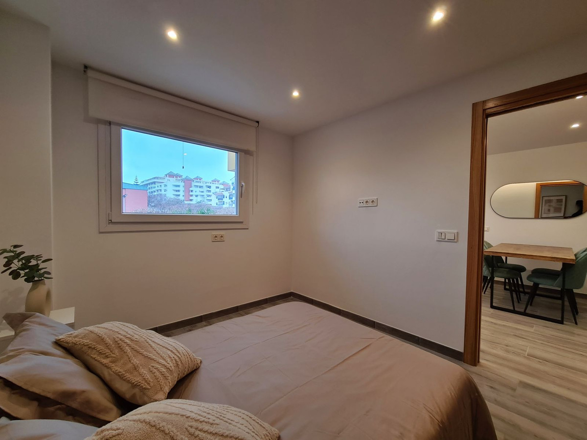 Se vende Apartamento Planta Media de 3 dormitorios en Costa Del Sol, Málaga, España