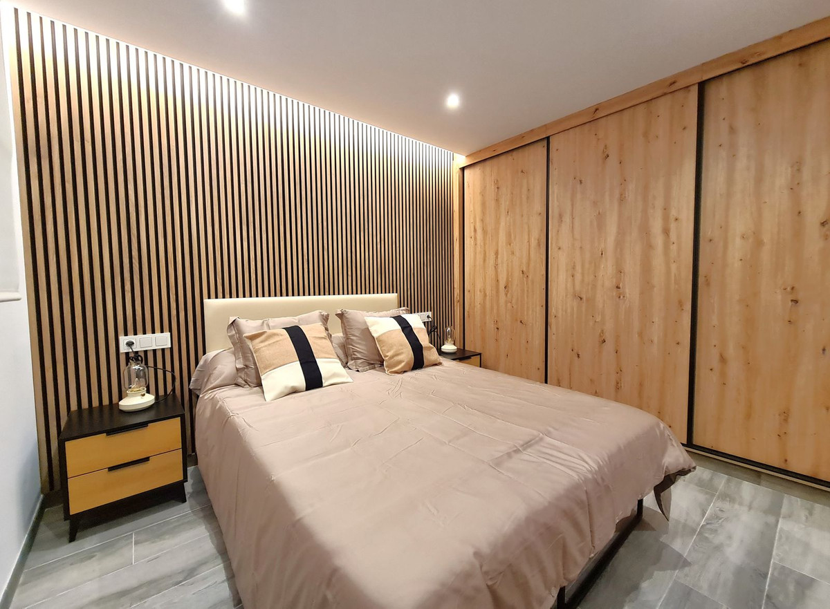 Se vende Apartamento Planta Media de 3 dormitorios en Costa Del Sol, Málaga, España
