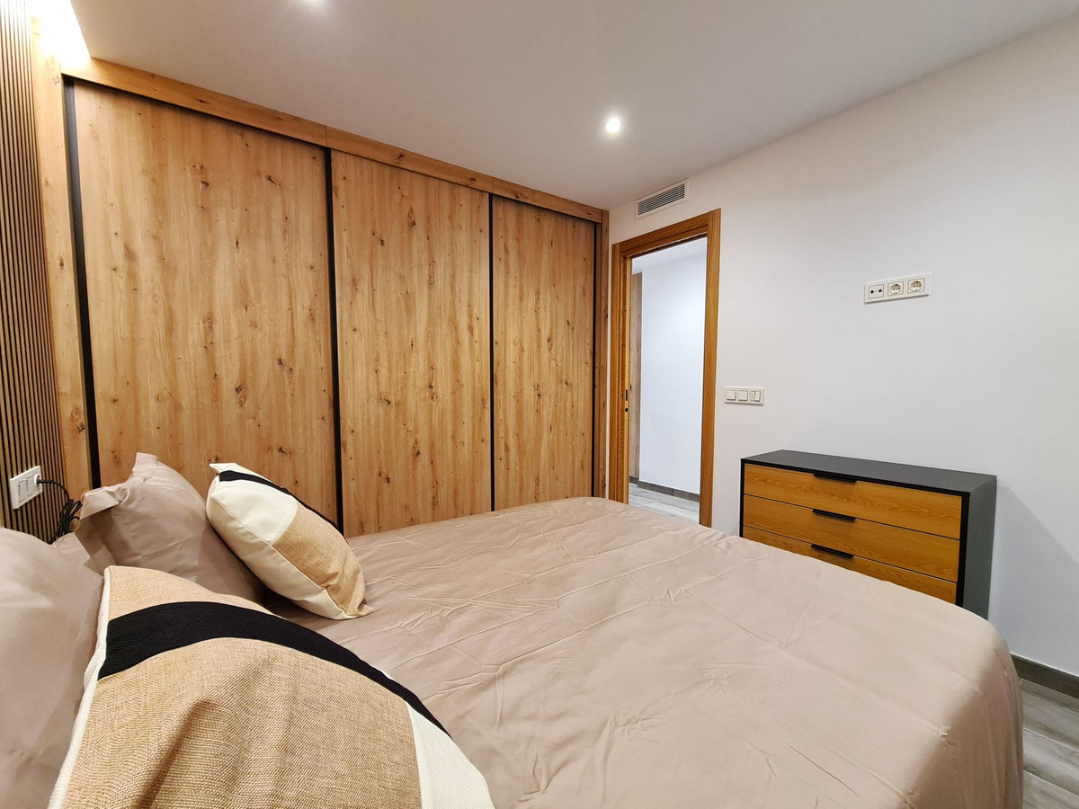 Se vende Apartamento Planta Media de 3 dormitorios en Costa Del Sol, Málaga, España