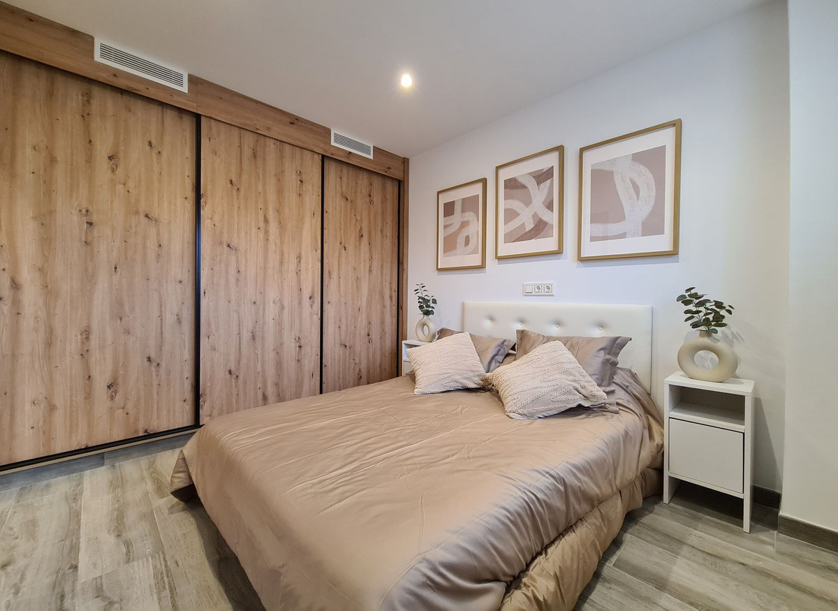 Se vende Apartamento Planta Media de 3 dormitorios en Costa Del Sol, Málaga, España