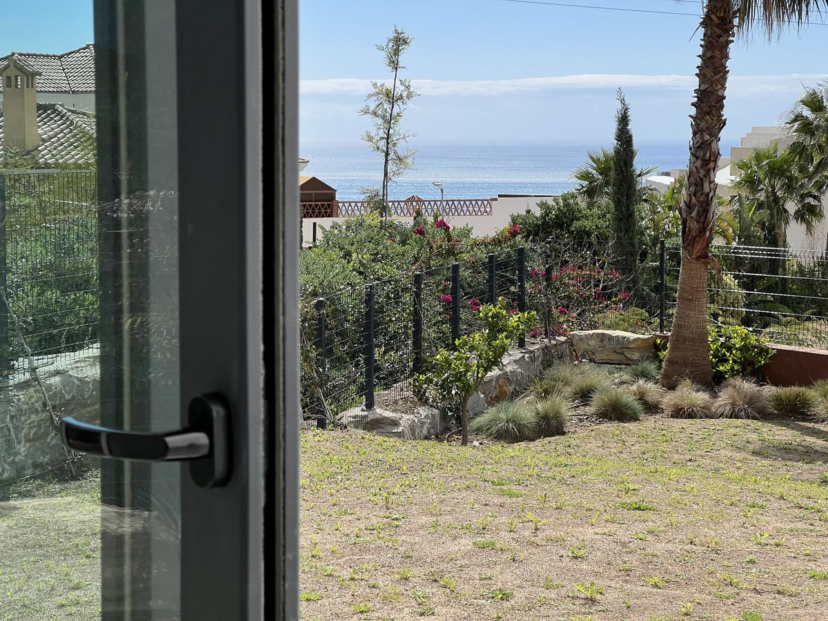 4 Bed Townhouse for sale in Fuengirola Costa Del Sol, Málaga, Spain