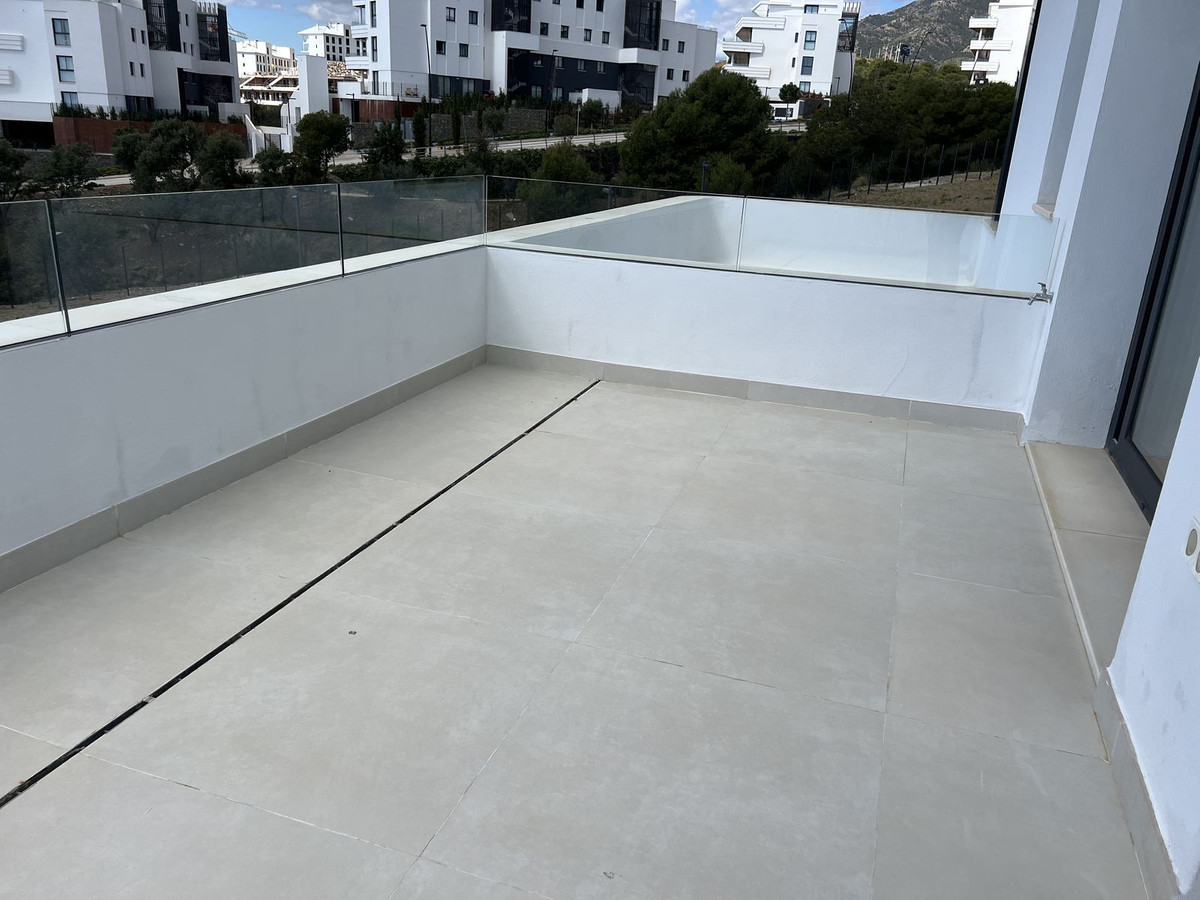 4 Bed Townhouse for sale in Fuengirola Costa Del Sol, Málaga, Spain