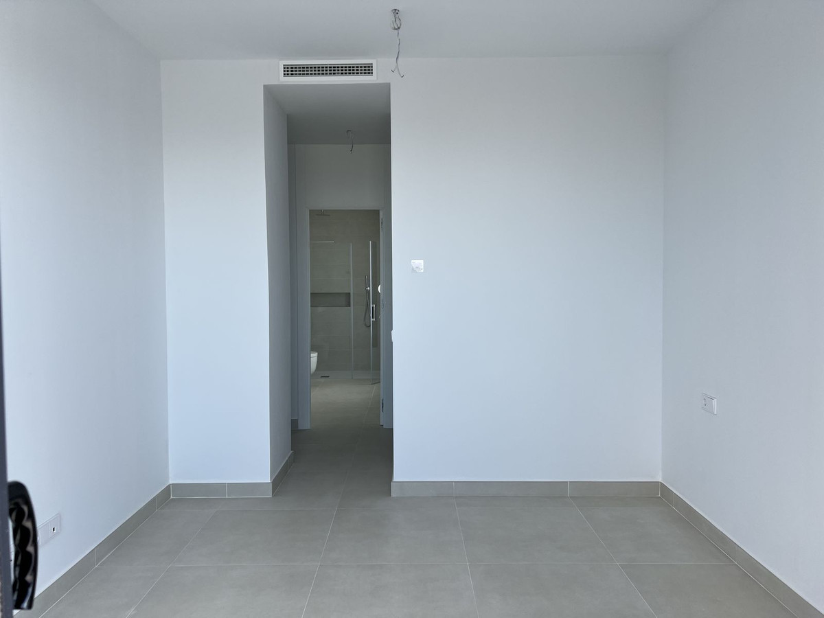 4 Bed Townhouse for sale in Fuengirola Costa Del Sol, Málaga, Spain