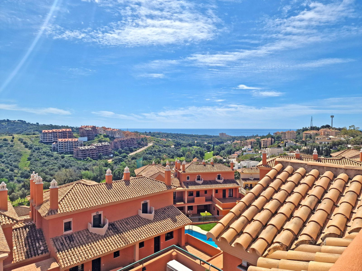 1 Bed Apartment for sale in Elviria Costa Del Sol, Málaga, Spain