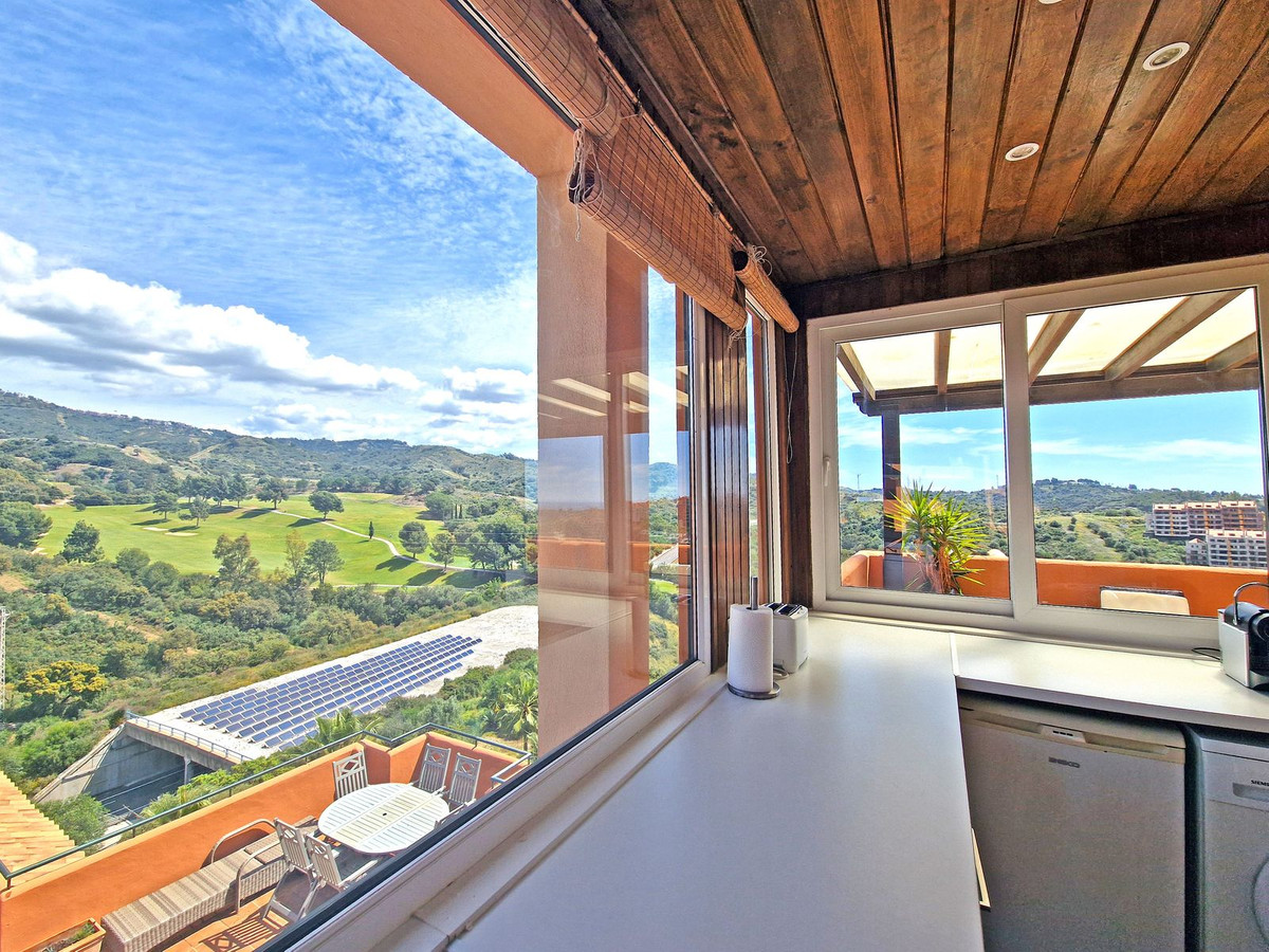 1 Bed Apartment for sale in Elviria Costa Del Sol, Málaga, Spain