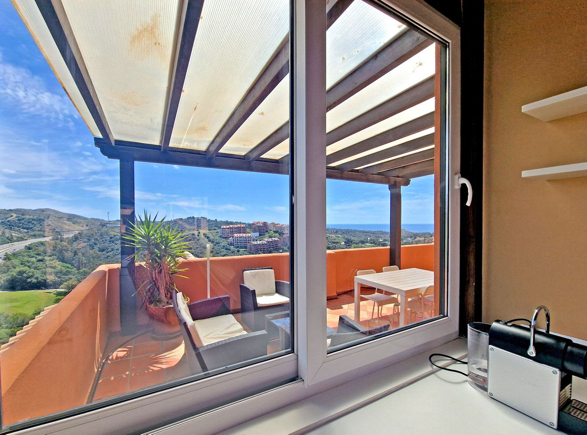 1 Bed Apartment for sale in Elviria Costa Del Sol, Málaga, Spain