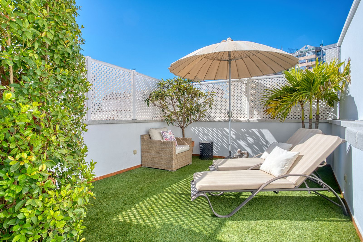 4 Bed Townhouse for sale in Marbella Costa Del Sol, Málaga, Spain