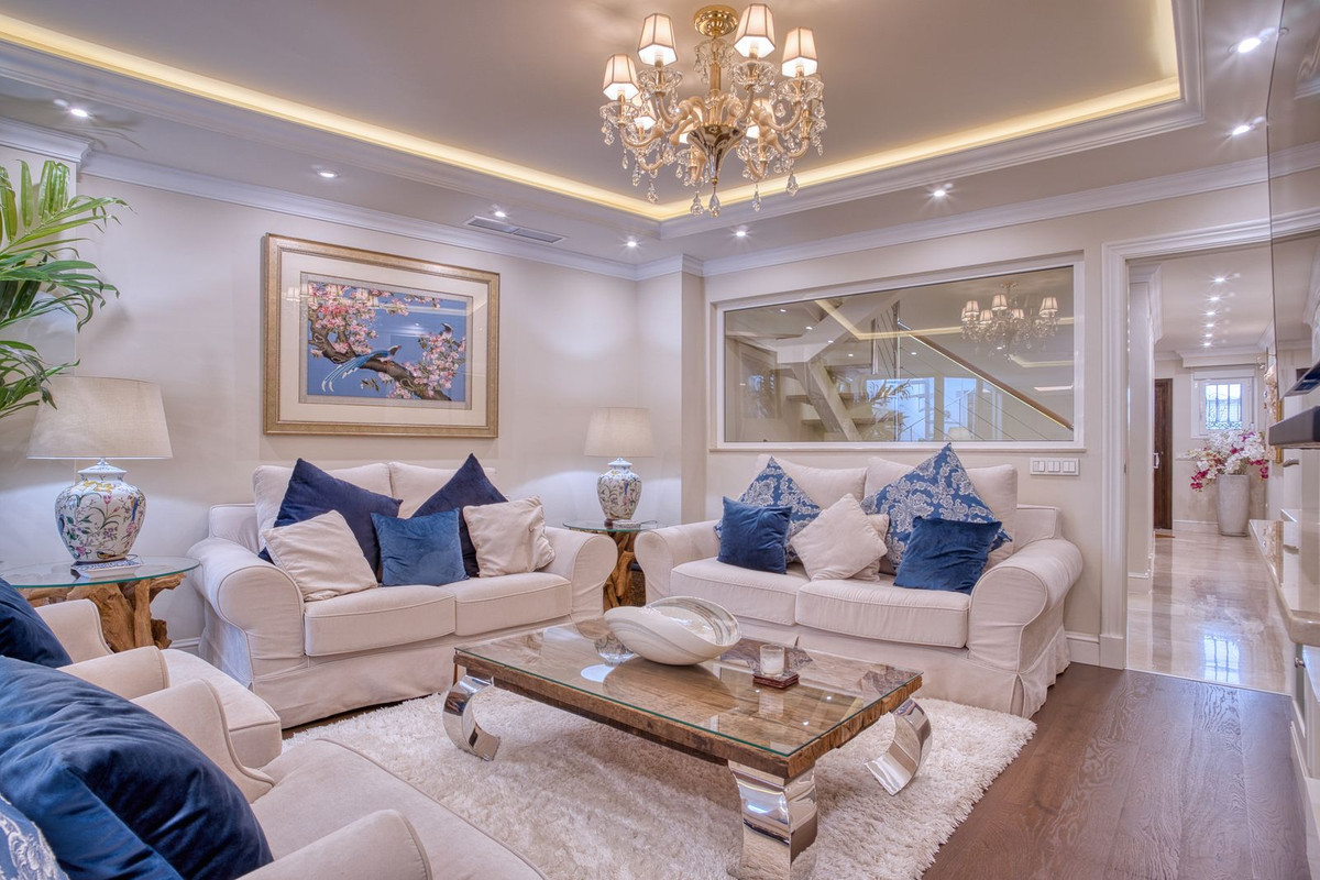4 Bed Townhouse for sale in Marbella Costa Del Sol, Málaga, Spain