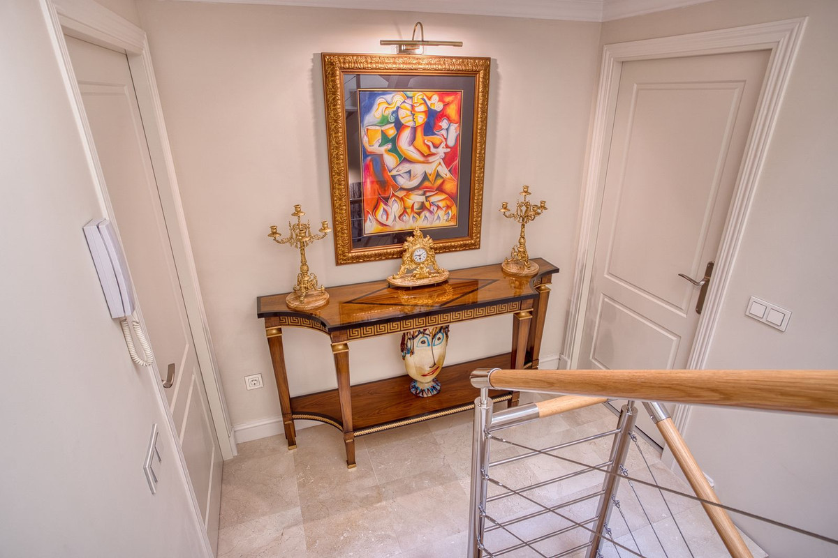 4 Bed Townhouse for sale in Marbella Costa Del Sol, Málaga, Spain
