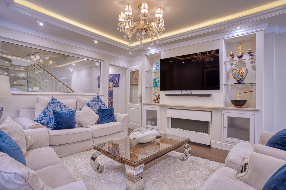4 Bed Townhouse for sale in Marbella Costa Del Sol, Málaga, Spain
