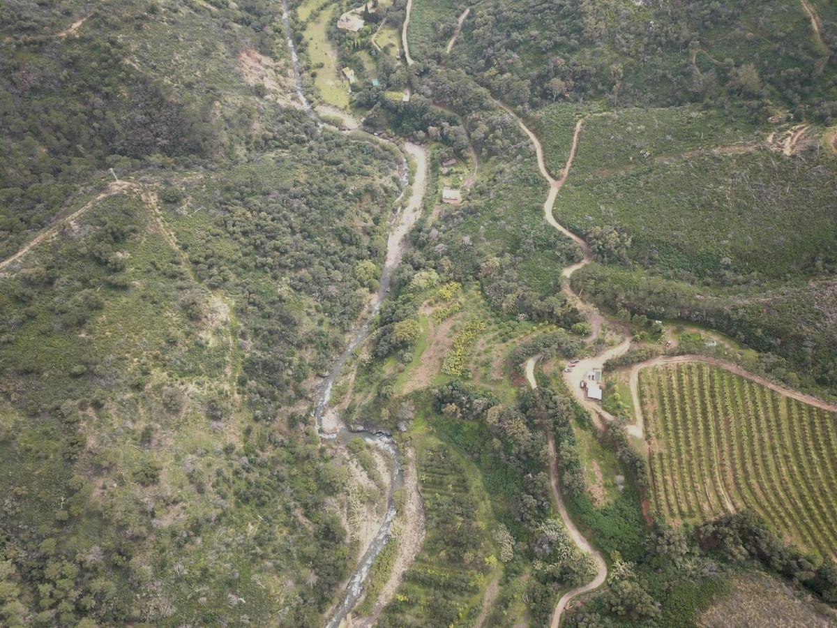 Se vende Terreno Rustico  en Costa Del Sol, Málaga, España