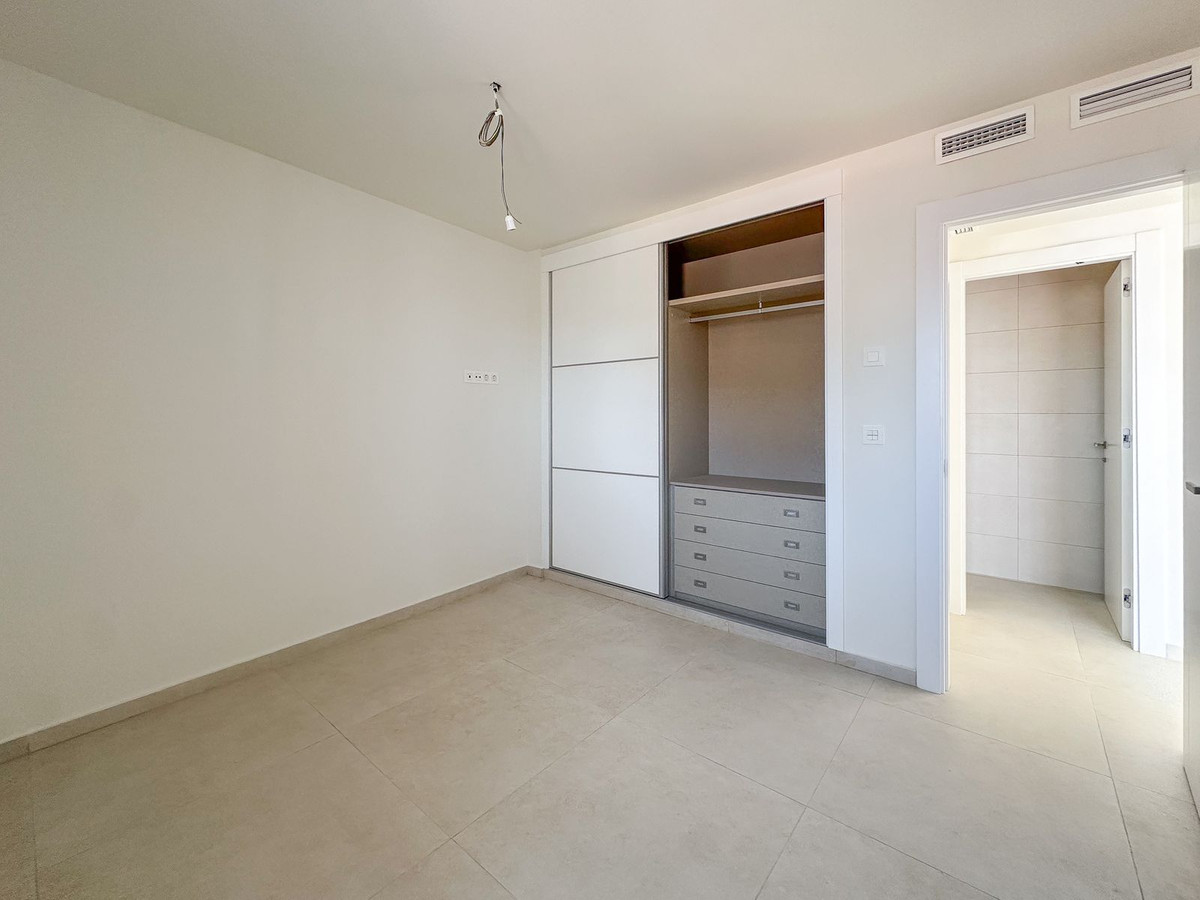 1 Bed Apartment for sale in Fuengirola Costa Del Sol, Málaga, Spain