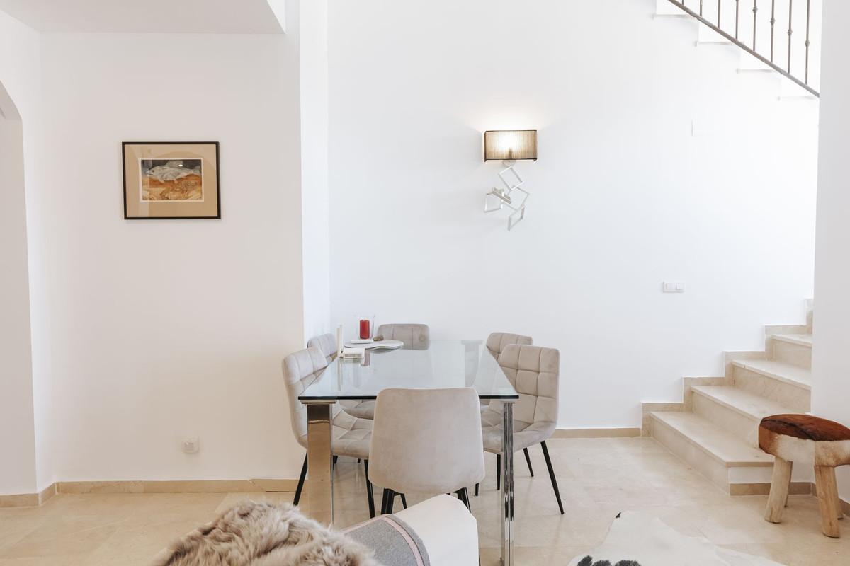 Se vende Ático de 4 dormitorios en Costa Del Sol, Málaga, España
