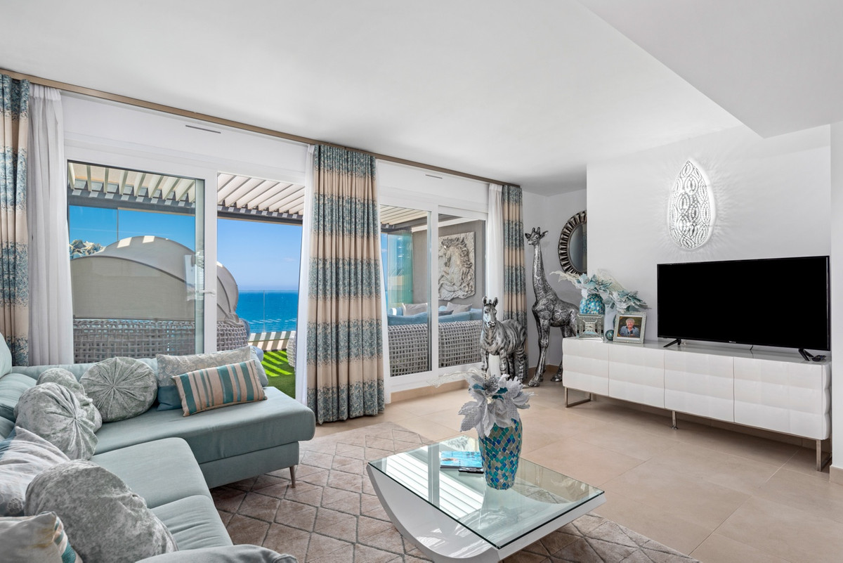 2 Bed Apartment for sale in Punta Prima Costa Blanca, Alicante, Spain
