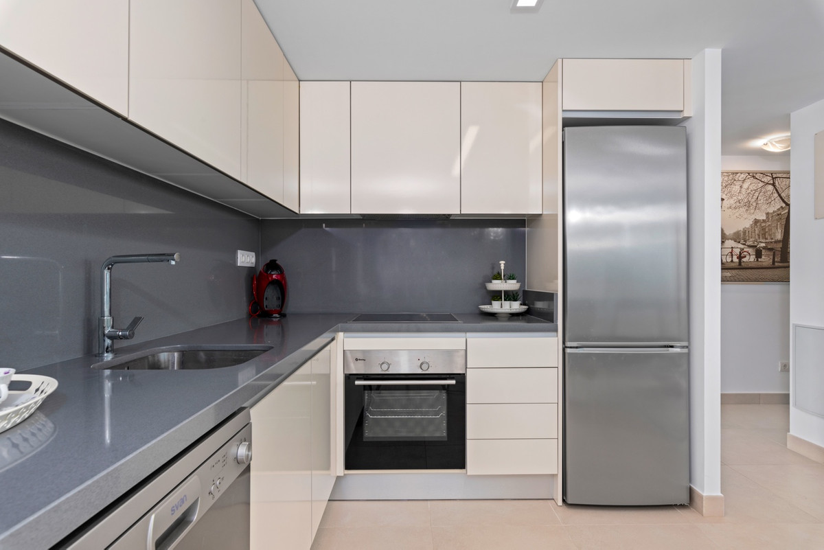 2 Bed Apartment for sale in Punta Prima Costa Blanca, Alicante, Spain