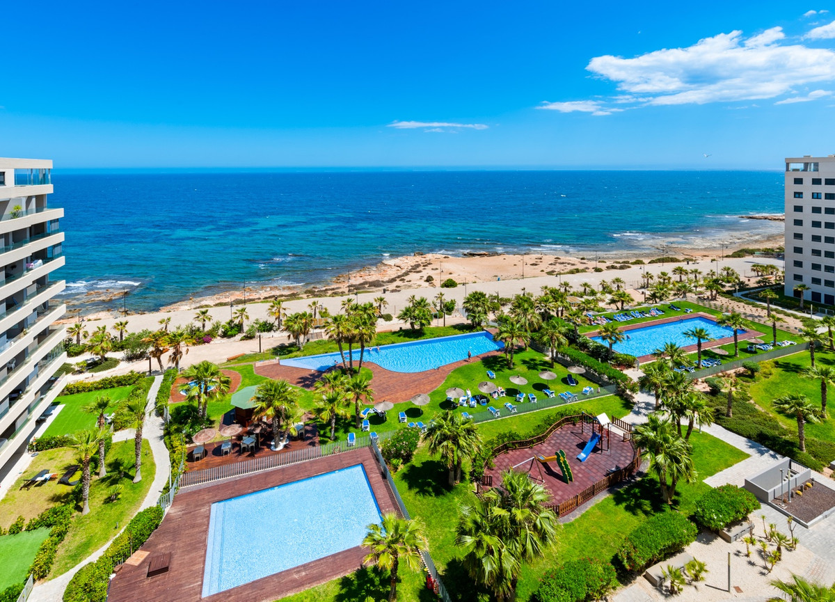 2 Bed Apartment for sale in Punta Prima Costa Blanca, Alicante, Spain