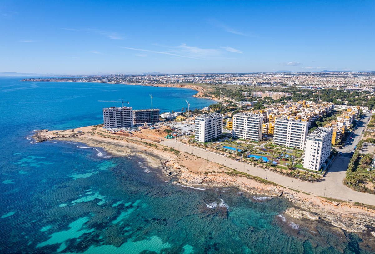 2 Bed Apartment for sale in Punta Prima Costa Blanca, Alicante, Spain