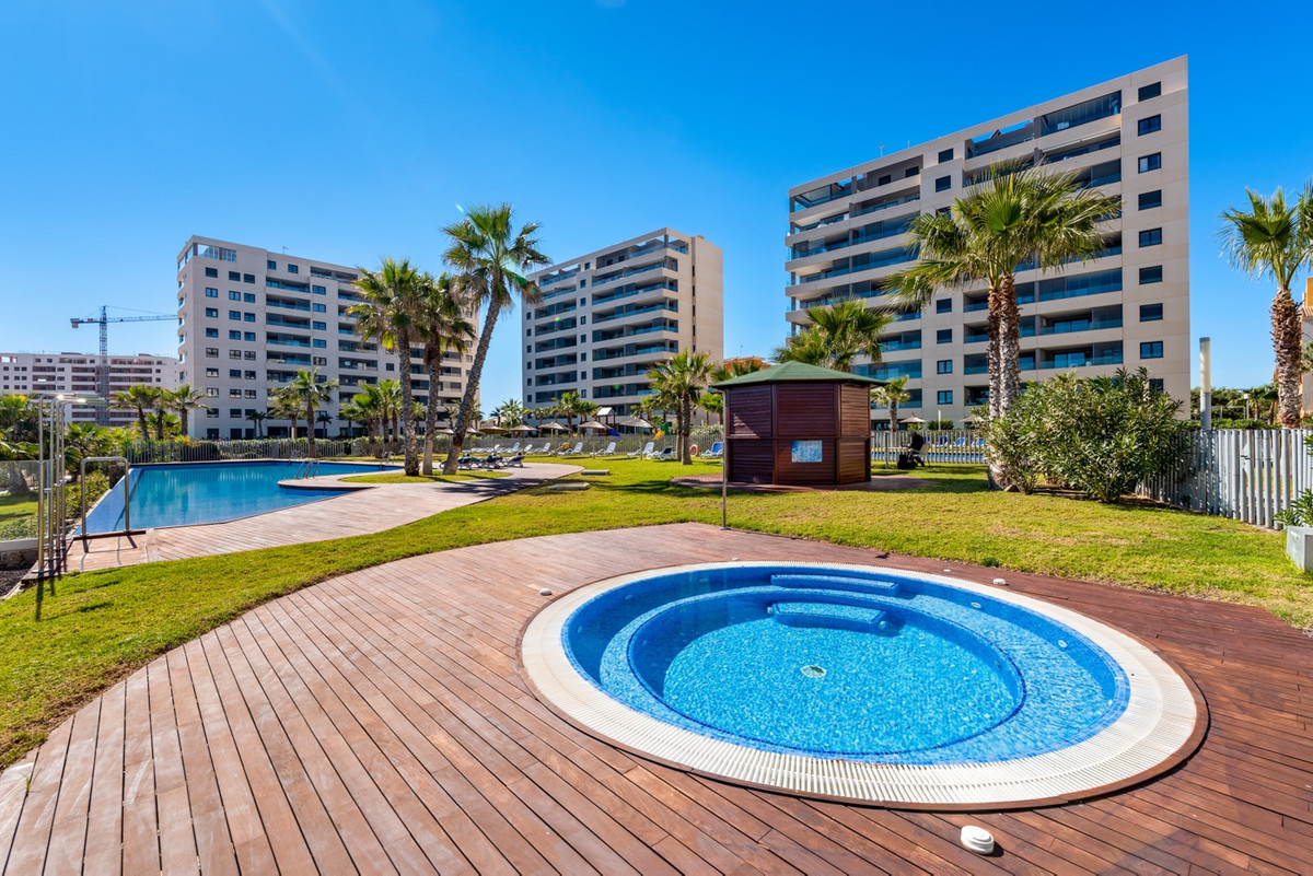 2 Bed Apartment for sale in Punta Prima Costa Blanca, Alicante, Spain