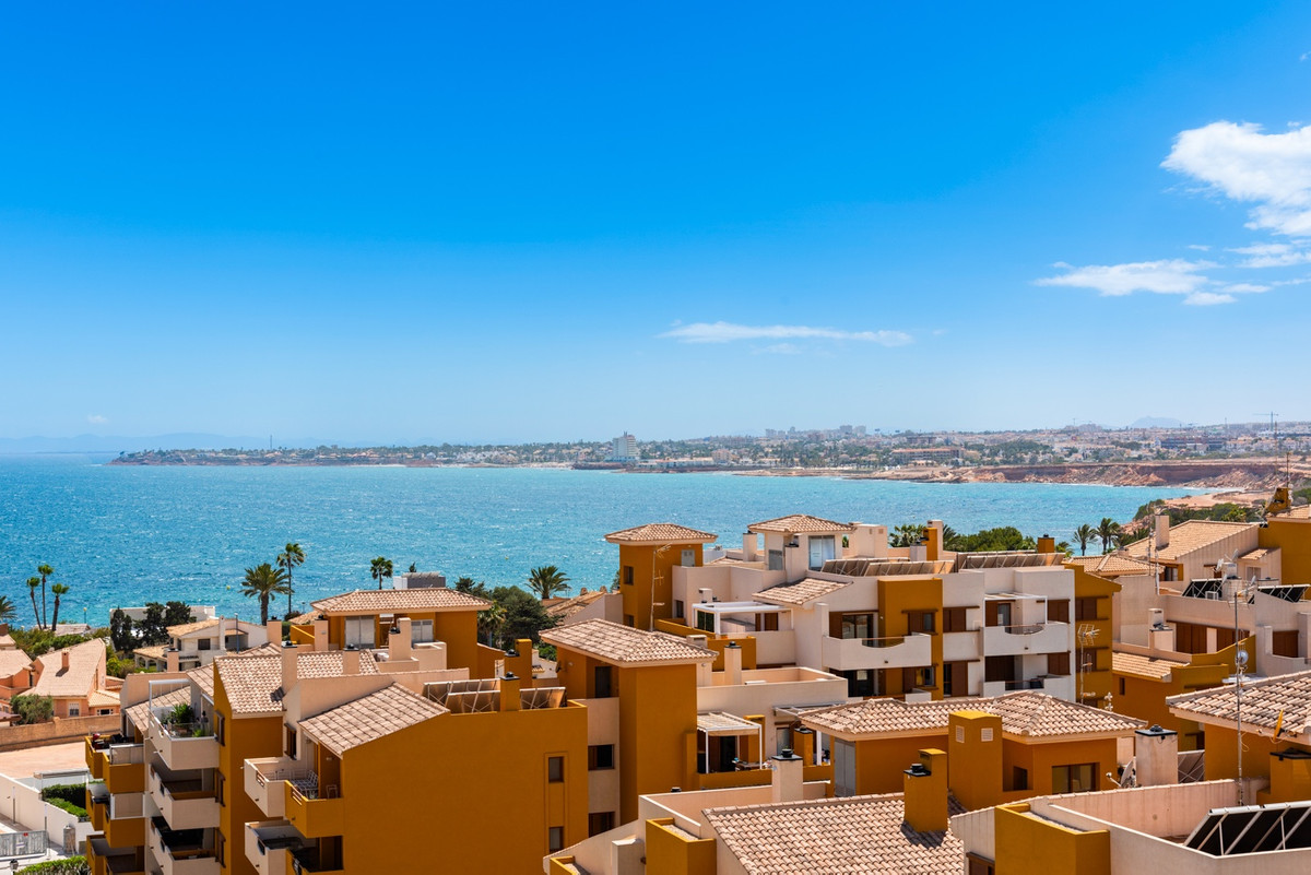 2 Bed Apartment for sale in Punta Prima Costa Blanca, Alicante, Spain