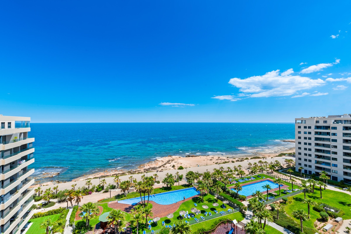 2 Bed Apartment for sale in Punta Prima Costa Blanca, Alicante, Spain