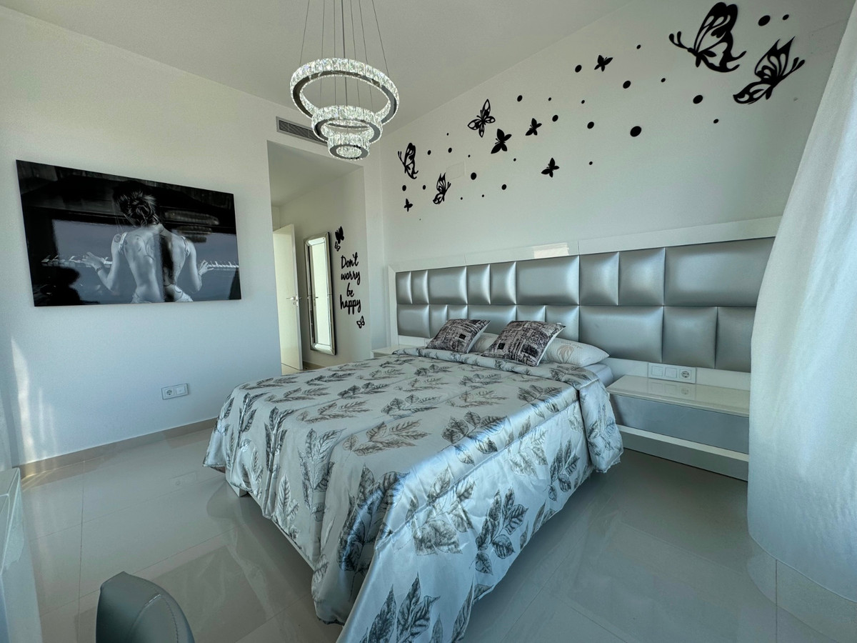 5 Bed Townhouse for sale in San Miguel De Salinas Costa Blanca, Alicante, Spain