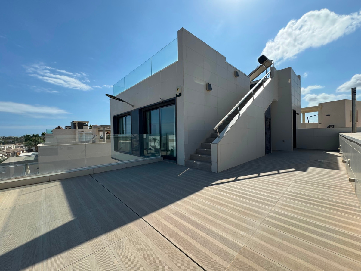 5 Bed Townhouse for sale in San Miguel De Salinas Costa Blanca, Alicante, Spain