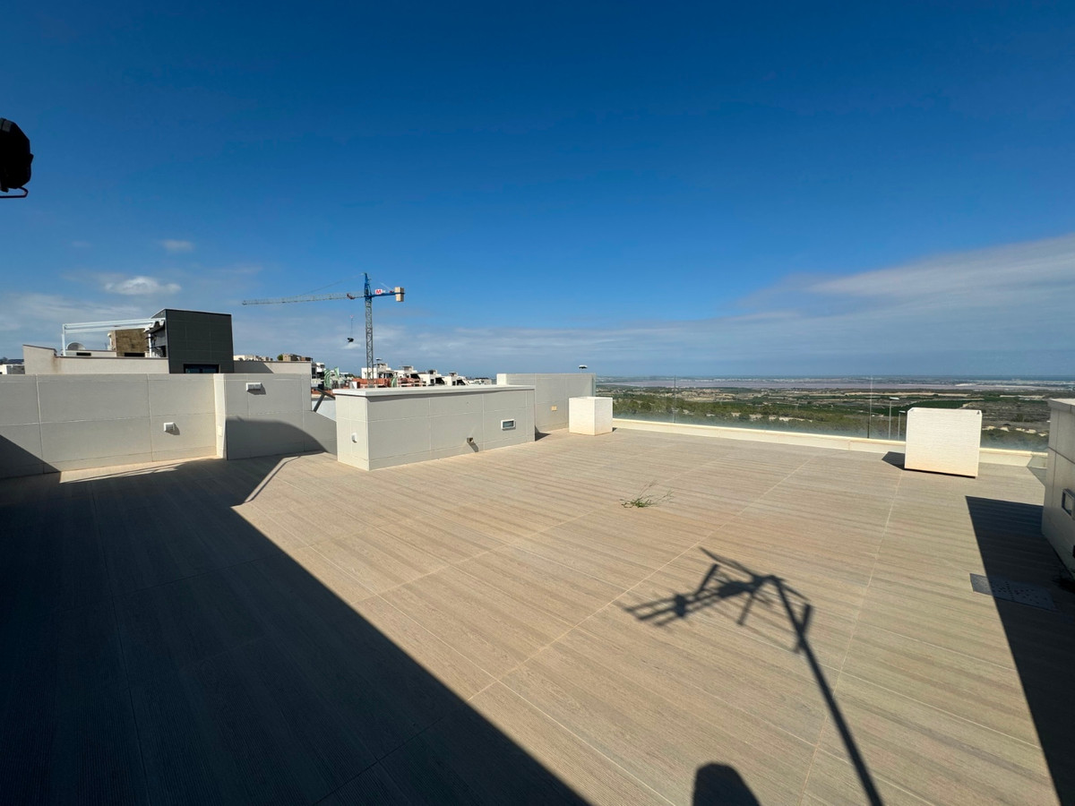 5 Bed Townhouse for sale in San Miguel De Salinas Costa Blanca, Alicante, Spain