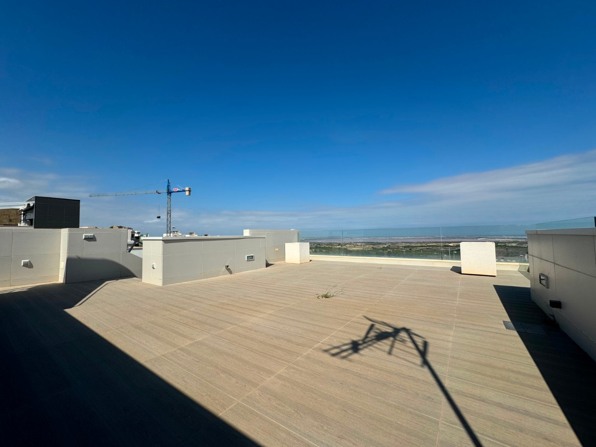 5 Bed Townhouse for sale in San Miguel De Salinas Costa Blanca, Alicante, Spain